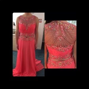 Dave & Johnny Coral Beaded Prom Gown NWT size 5/6